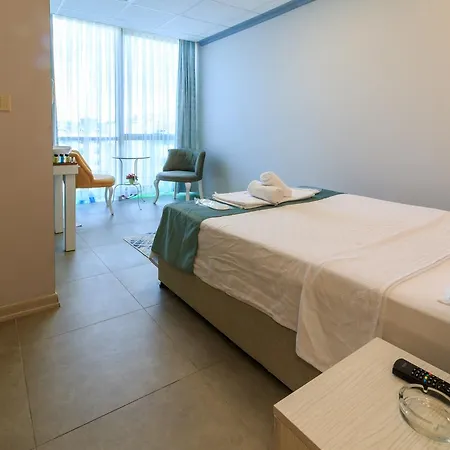 نار بالاس 3*