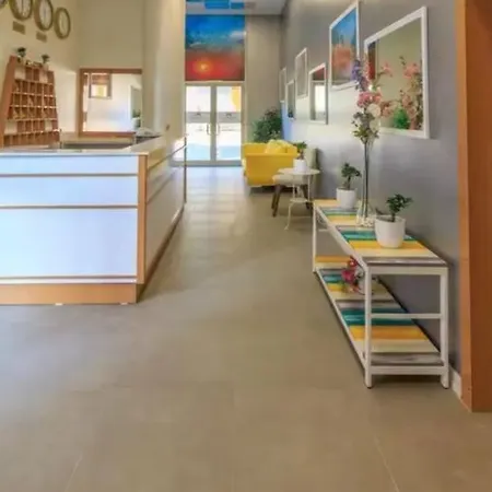 纳尔宫酒店 3*