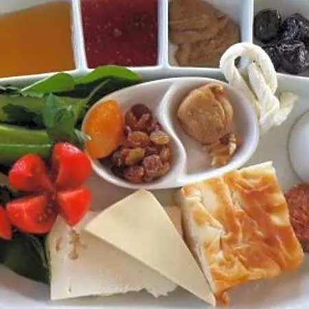 نار بالاس 3*