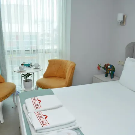 Nar Palace Ξενοδοχείο 3*