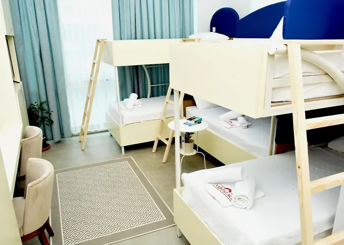 Hotell Nar Palace 3*